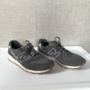 Womens New Balance 996